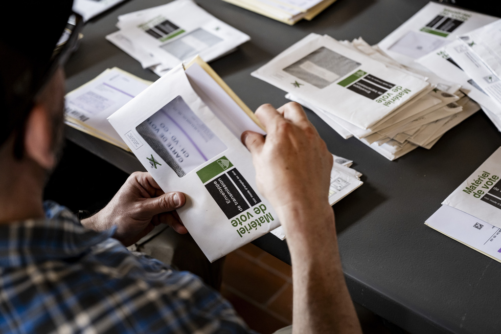 Për AHV dhe ushtrinë  Dy të tretat e zviceranëve mbështesin taksën e pasurisë