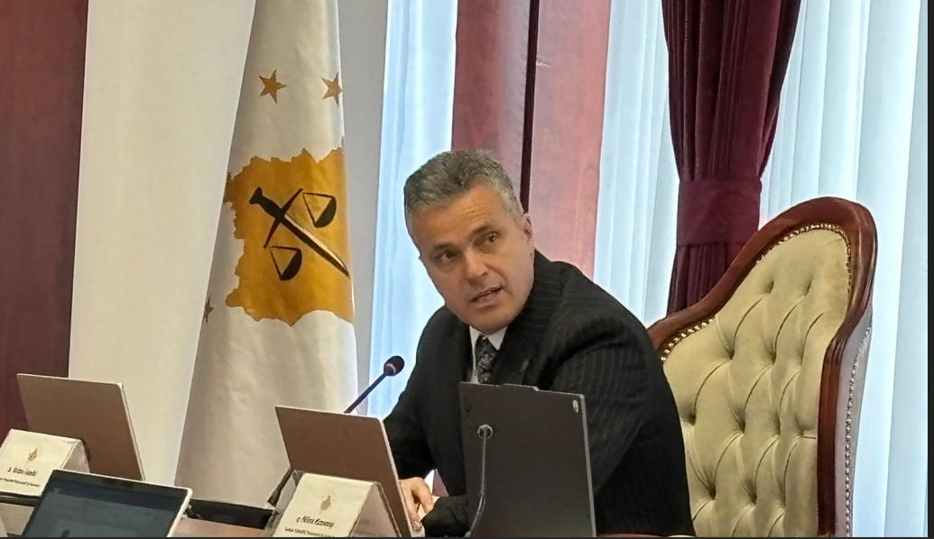 Arian Gashi zgjidhet kryesues i Këshillit Prokurorial të Kosovës