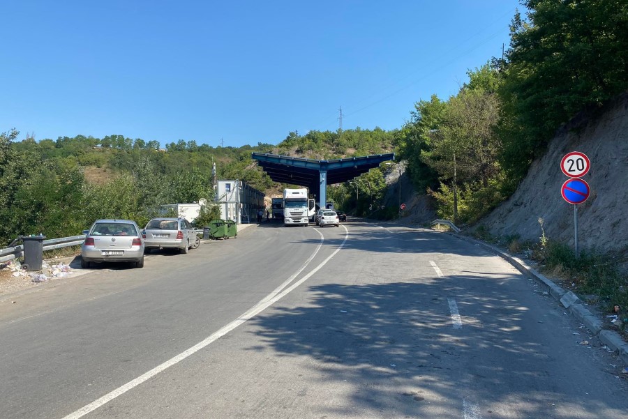 Ministria e Diasporës paralajmëron për protestë dhe bllokim të rrugës në Jarinje