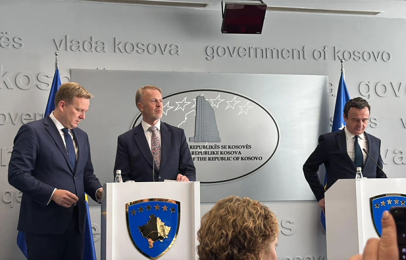 Kurti  Qeveria do t u ofrojë leje të përkohshme qëndrimi për 12 muaj studentëve dhe punëtorëve serbë