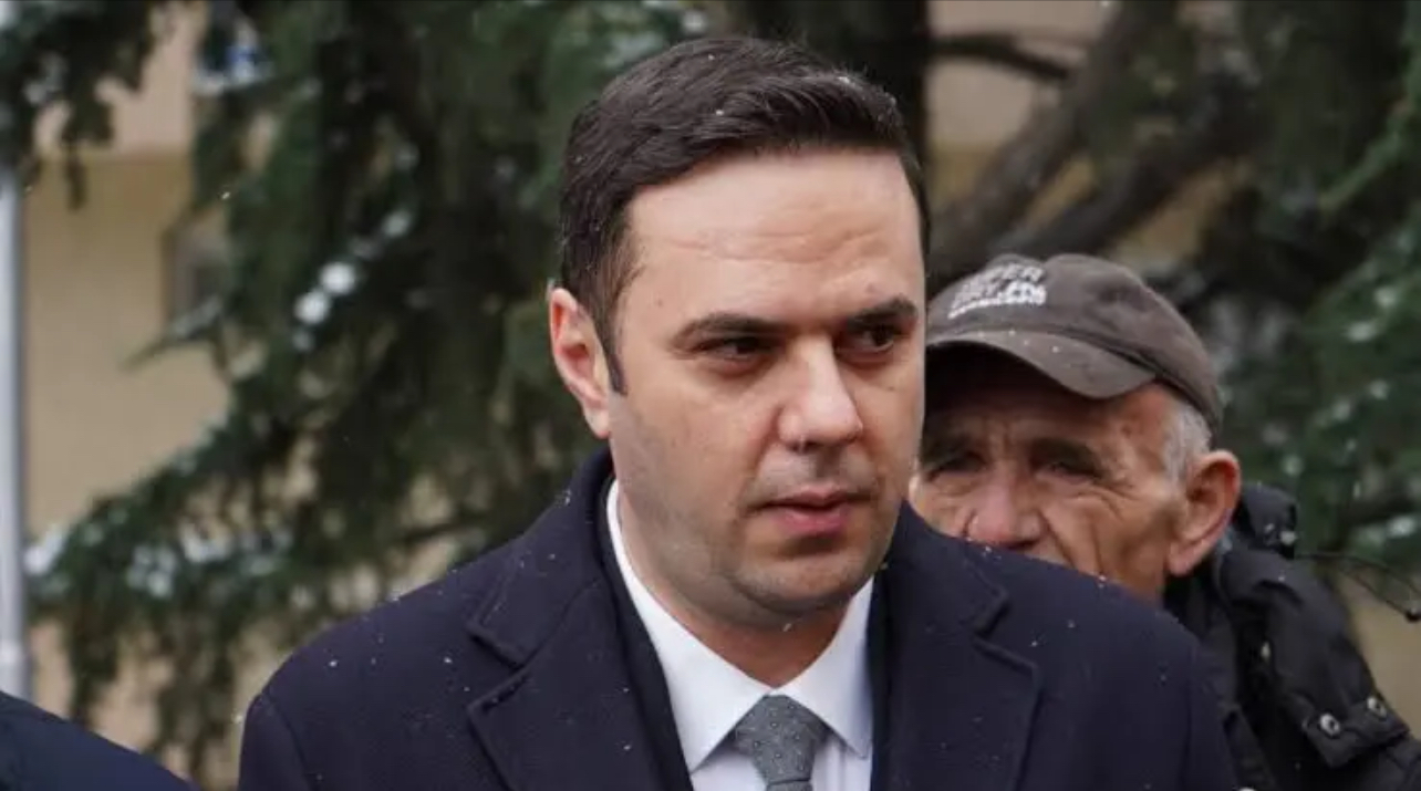 Tragjedia në Vjenë  Abdixhiku ngushëllon familjet e tre kosovarëve