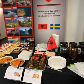 Kuzhina shqiptare në qendër të festimeve frankofone në Suedi