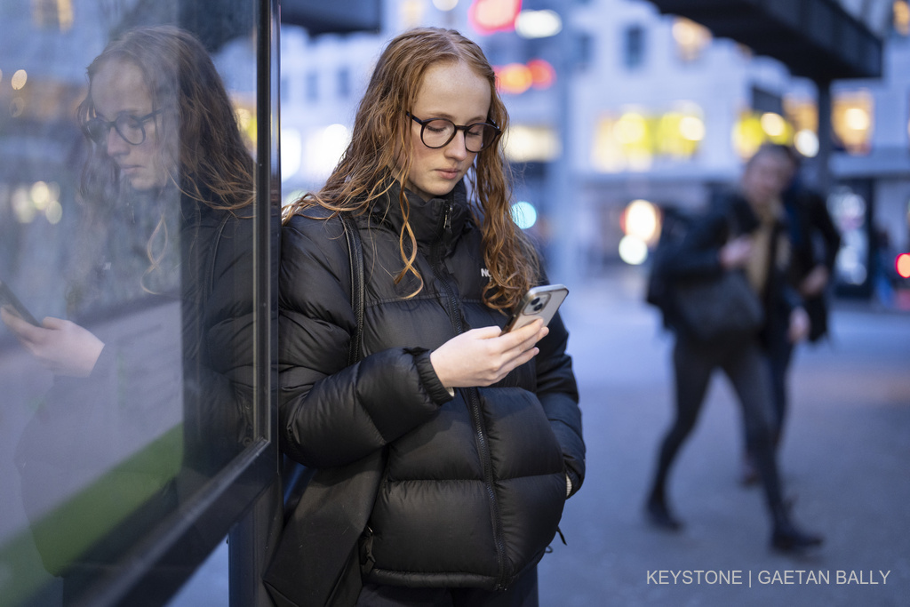 Aplikacion i ri mund të thjeshtojë pagesat në transportin publik në Zvicër