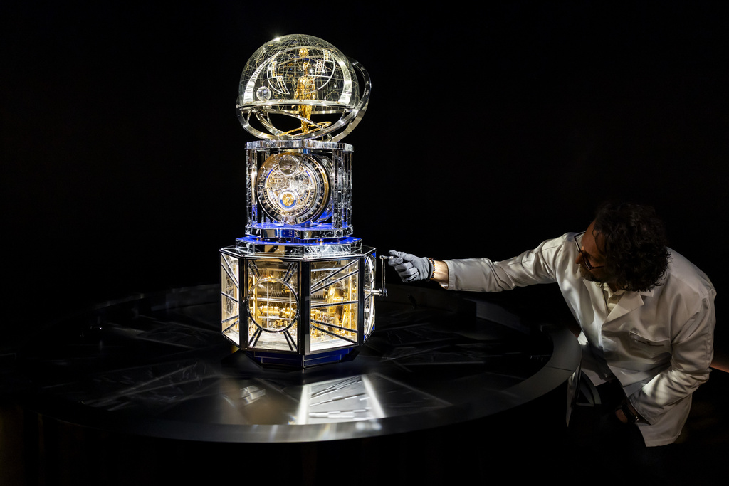 Gjeneva në qendër të botës së luksit  panairi i orëve rikthen fuqinë e takimeve reale