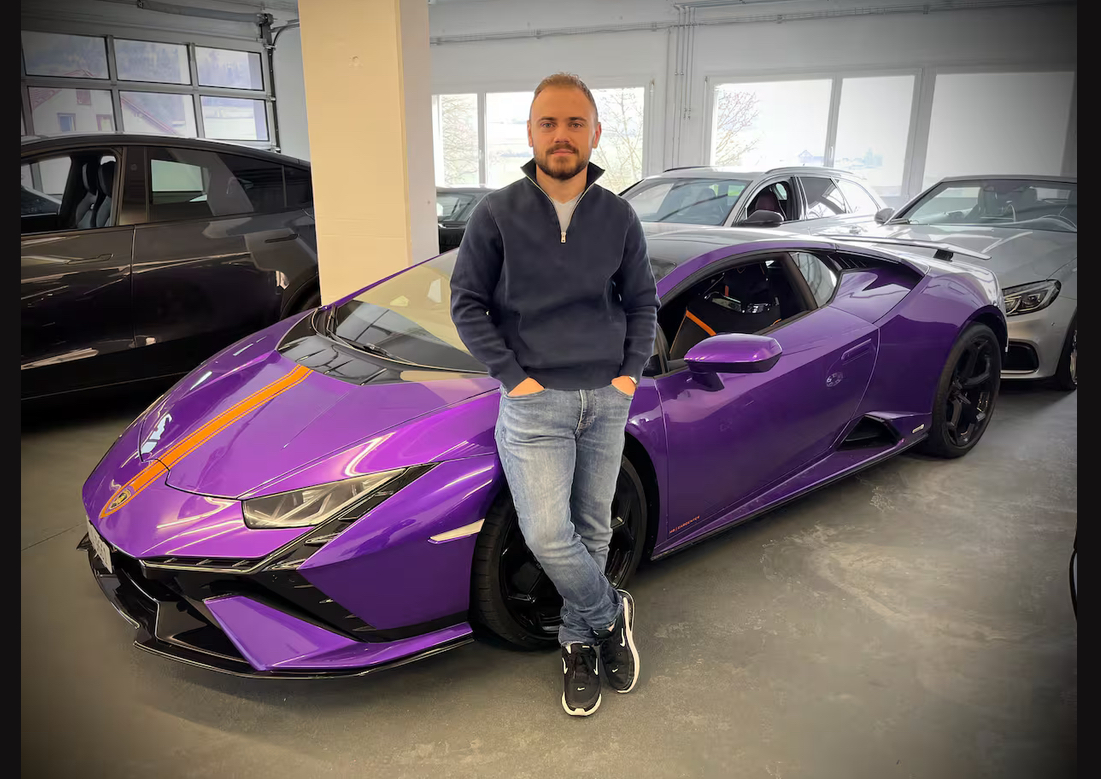 Në Lucern  hajdutët vjedhin Porsche in 200 mijë frangash  Milot Berisha sheh gjithçka live