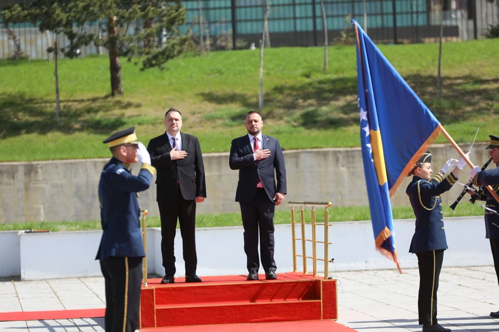 Kosova dhe Shqipëria synojnë të bashkëprodhojnë pajisje ushtarake
