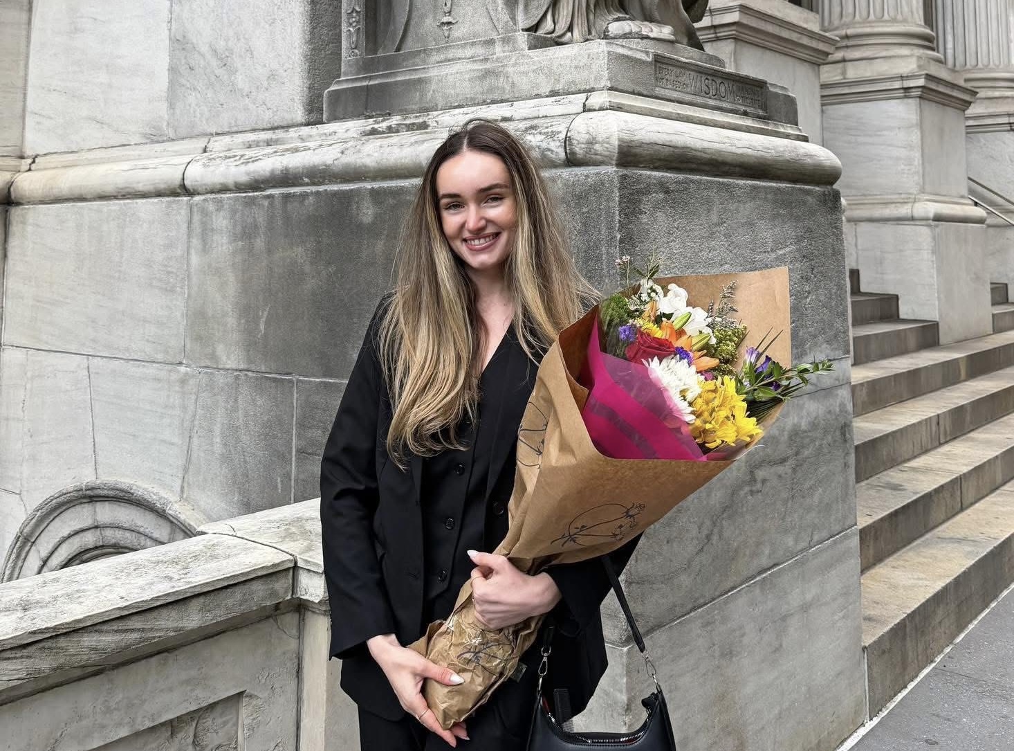 Albulena Uka betohet si avokate në Nju Jork  një sukses i ri për juristen nga Kosova