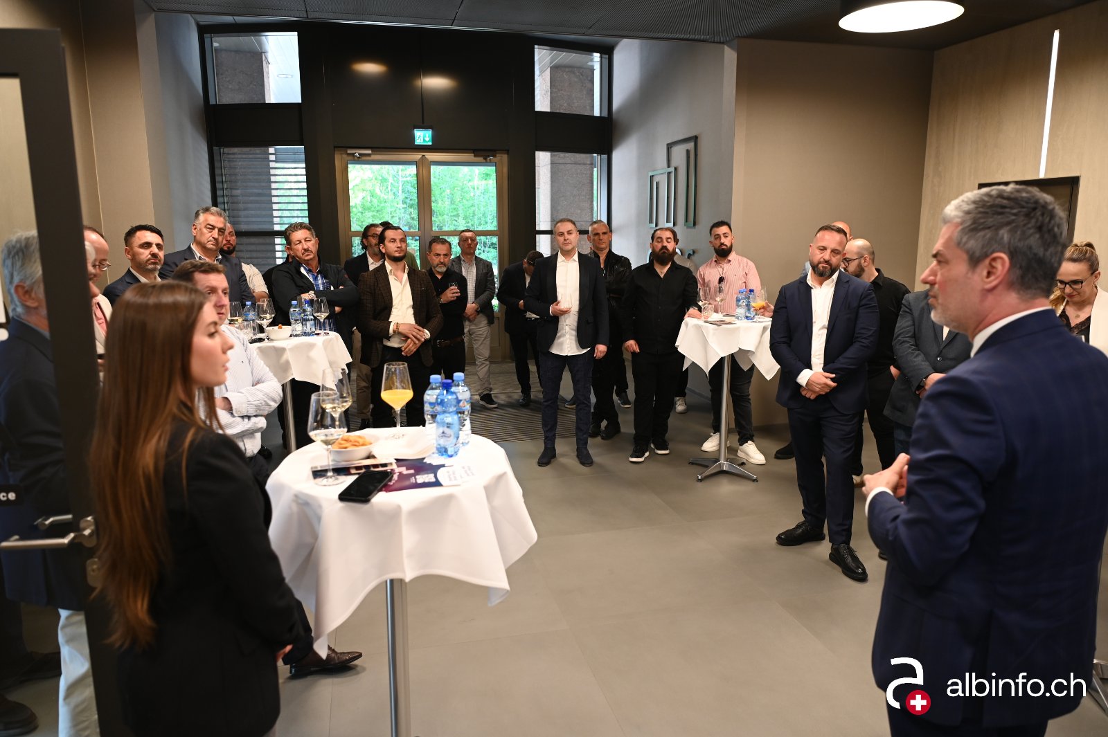 UNITA lansohet në Zvicër  platforma që synon të lidhë bizneset në nivel global