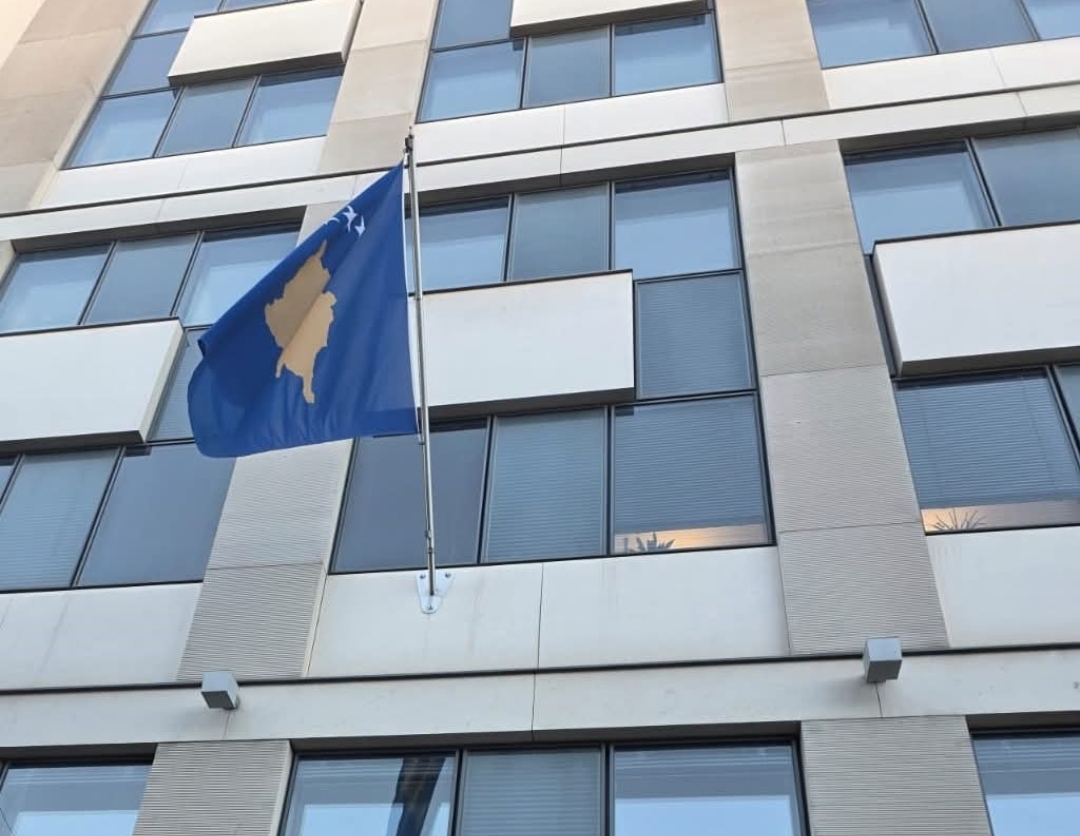 Ambasada e Kosovës në Austri njofton për pushimet gjatë festave zyrtare në prill 2026