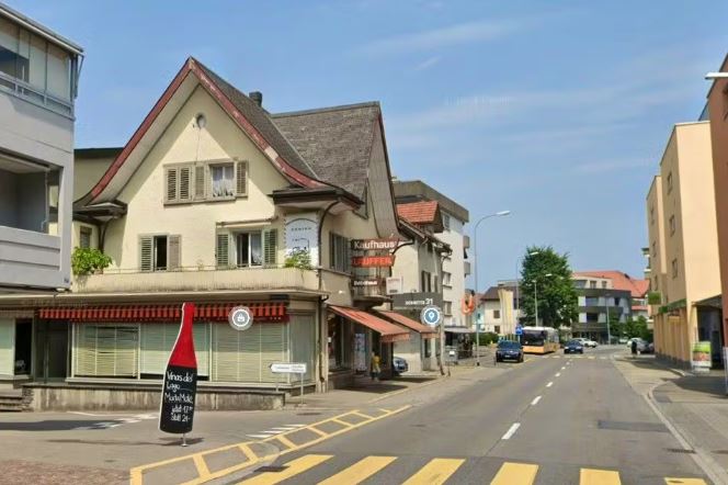 5000 nënshkrime ndalojnë ndërtimin e xhamisë shqiptare në Siebnen