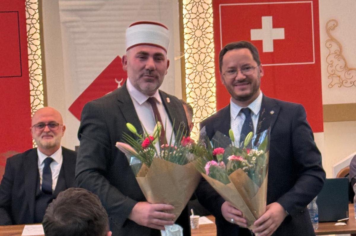 Fehim Abazi zgjidhet kryetar i ri i KMSHZ – Ndryshime të rëndësishme në drejtimin e komunitetit shqiptar mysliman në Zvicër
