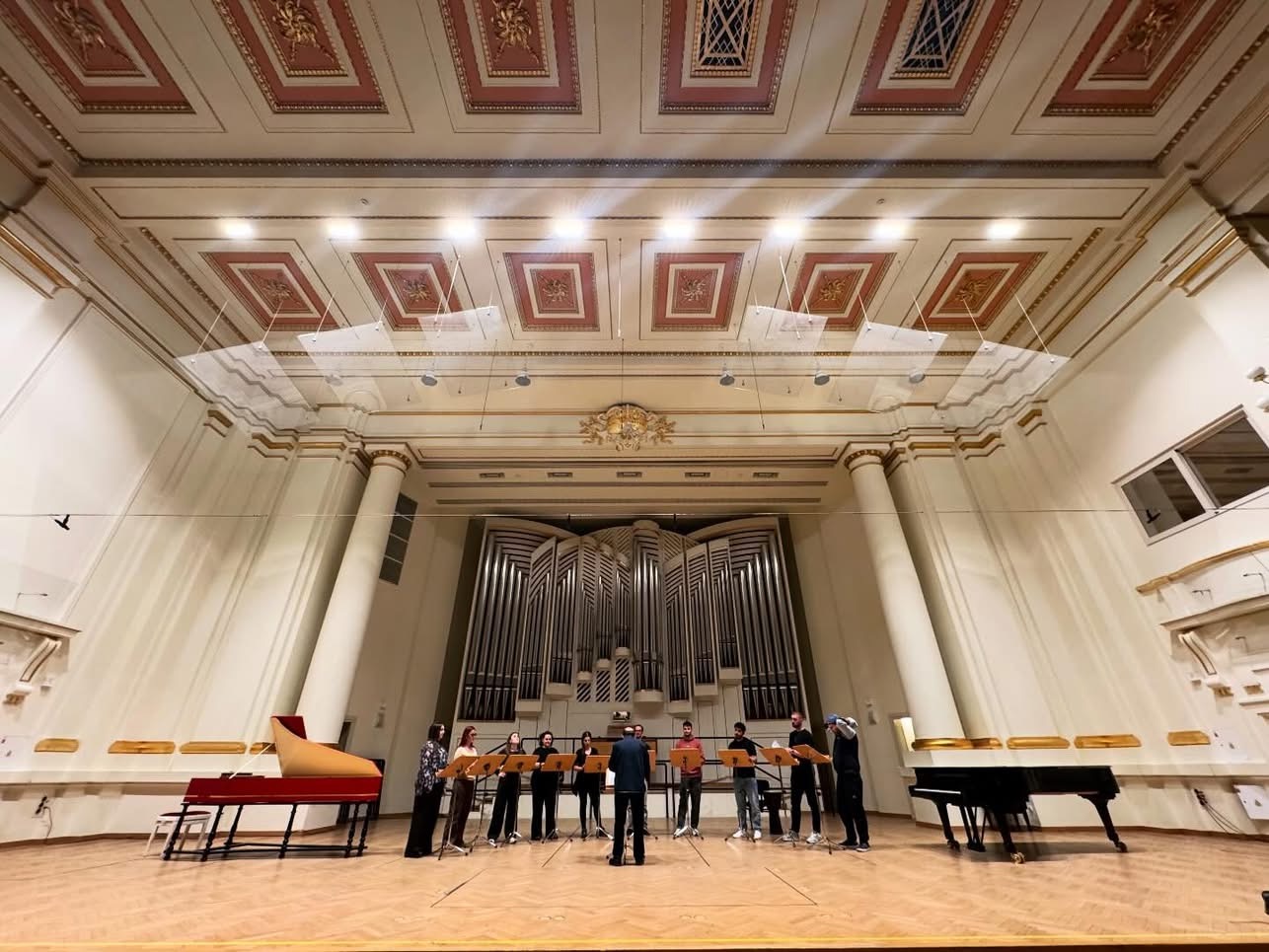 Kori i Filharmonisë së Kosovës nis Festivalin "4 Tradita" në Kraków me muzikë shqiptare
