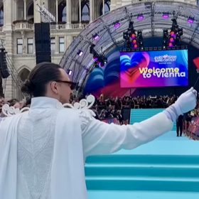Shqipëria sonte në skenën e Eurovisionit, Alis performon me këngën “Nan”