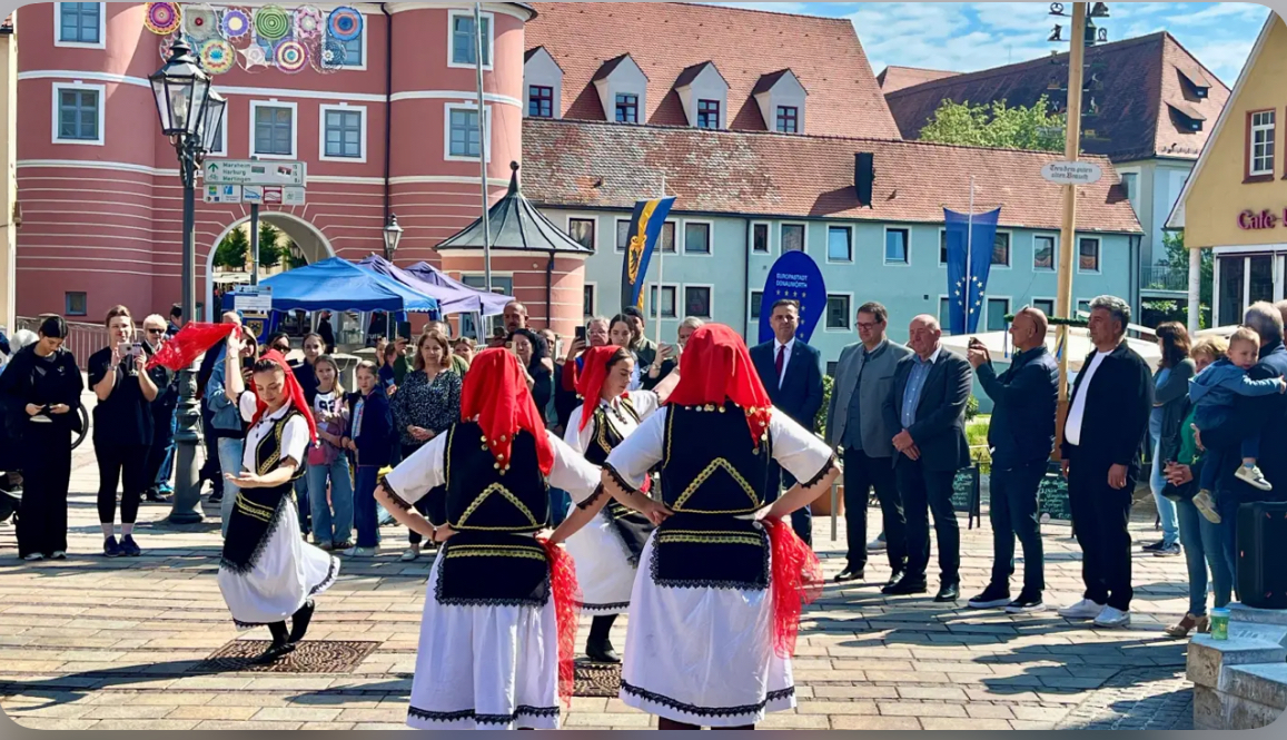 Donauwörth përjeton një fundjavë  kosovare  me aktivitete dhe ngjyra kulturore