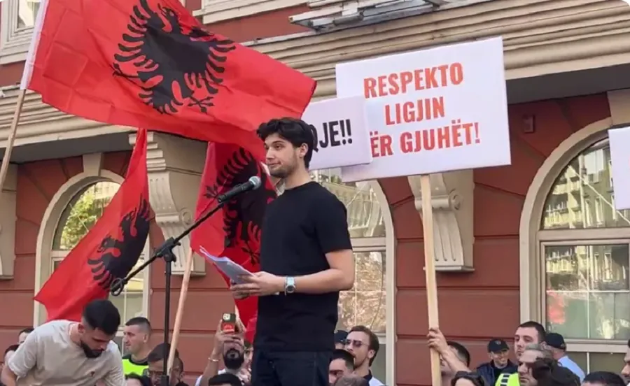 Sot protesta e studentëve shqiptarë në Shkup