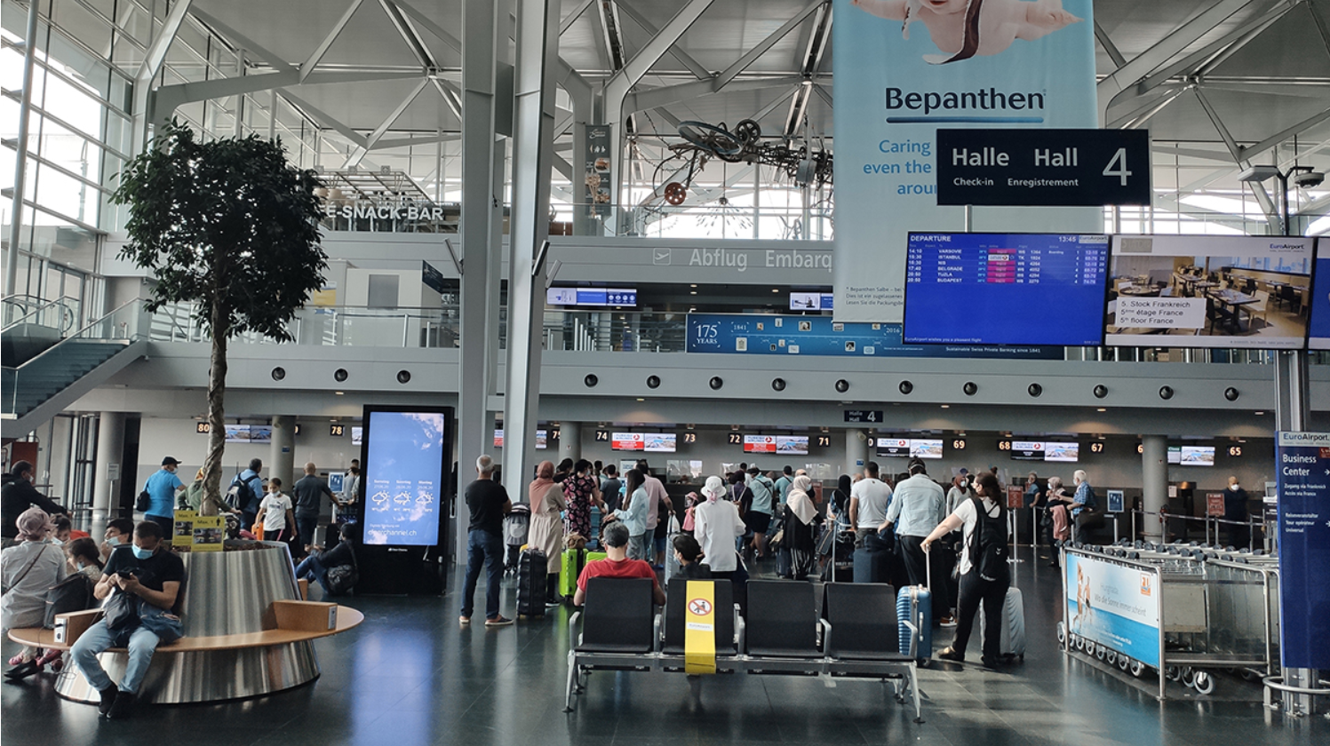 Pritje deri në 3 orë për kosovarët në aeroportin e Baselit – Si ndikon sistemi EES