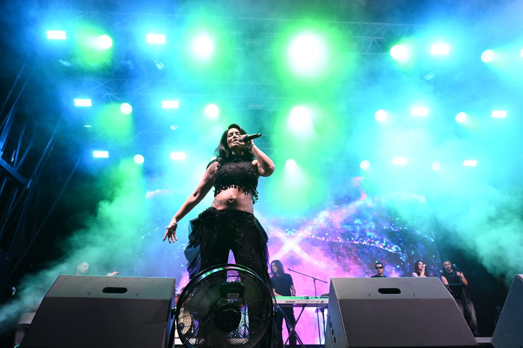 Cyrihu vallëzoi shqip në ditën e parë të Alba Festivalit 2026