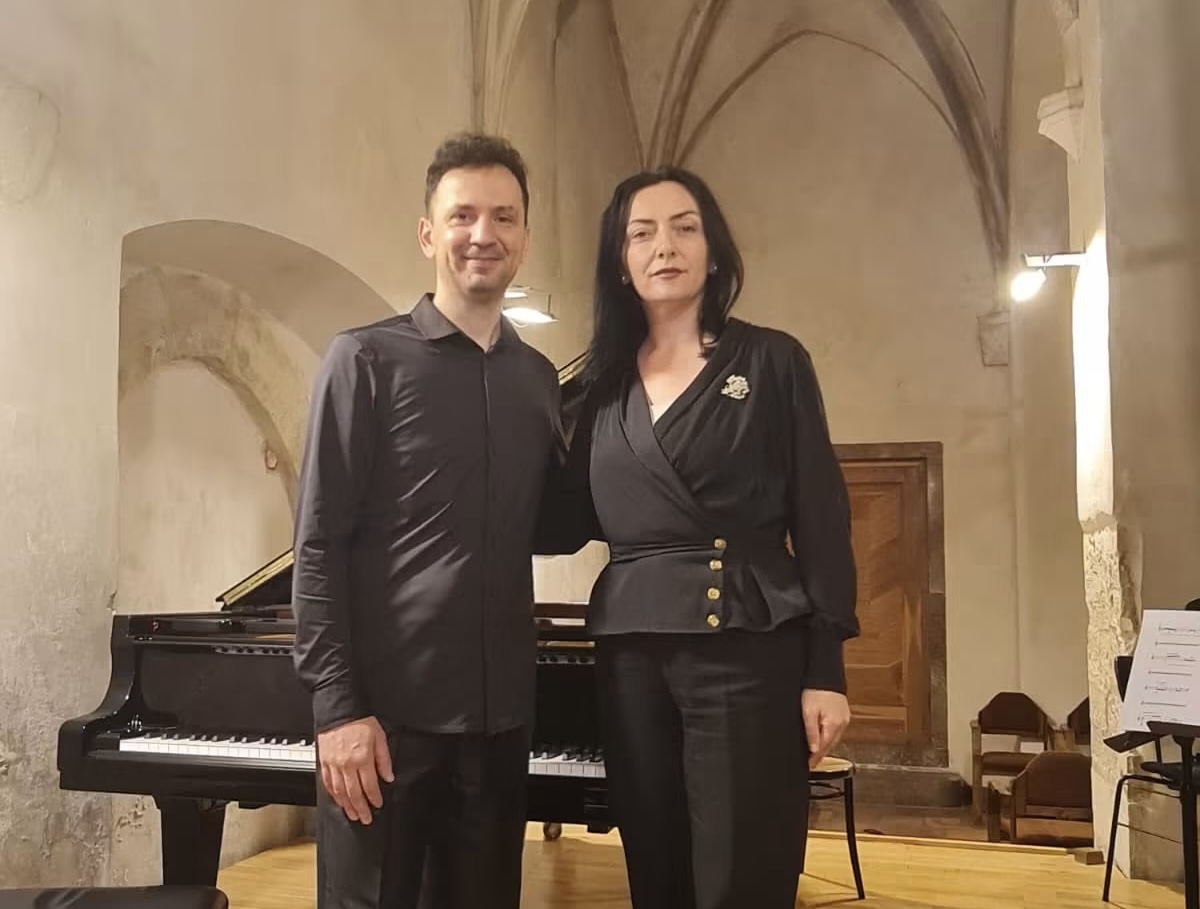 Kompozitori kosovar Ardian Gega prezantohet në Pragë me veprën  On the Edge of Silence 
