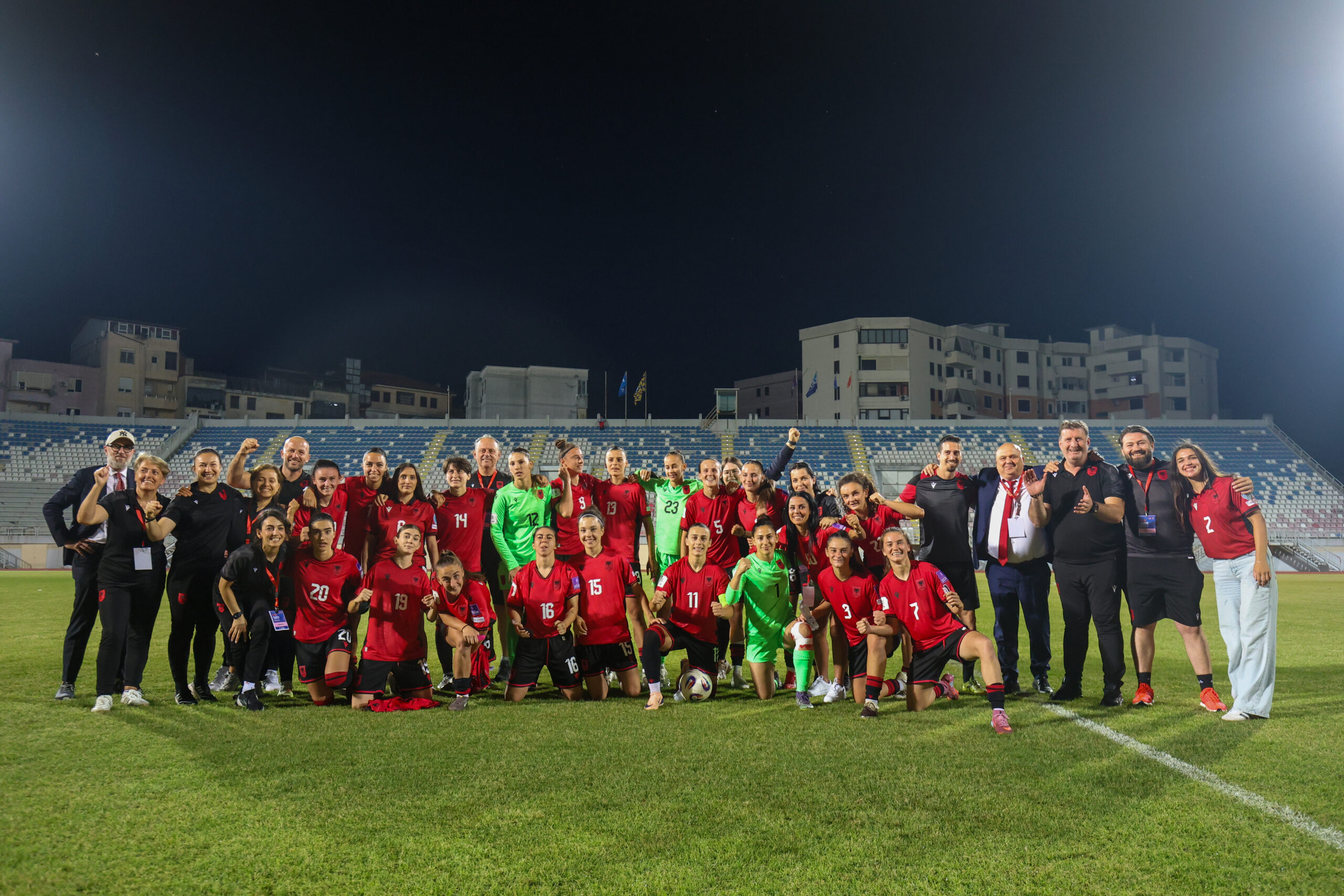 Vashat kuqezi për herë të parë në play off të Kupës së Botës