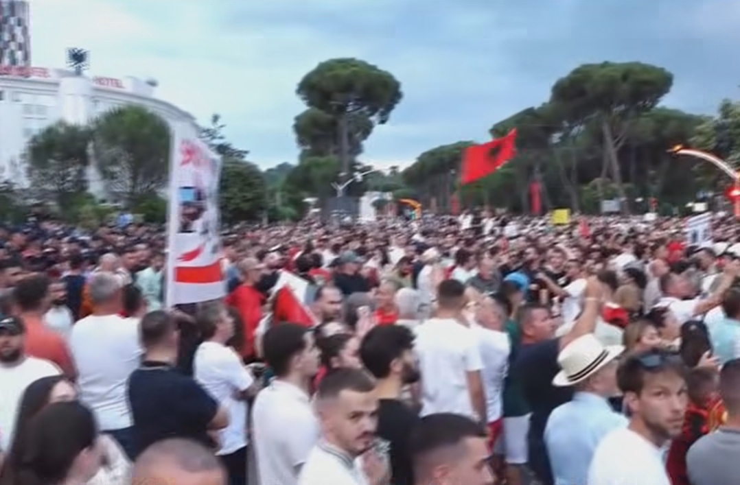 Tiranë  Protesta kundër projektit të Zvërnecit hyn në ditën e katërt