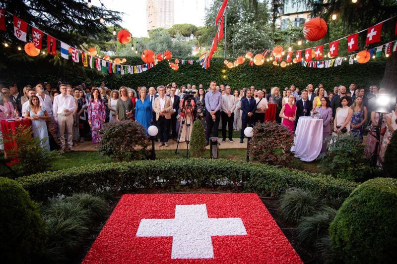 Dita Kombëtare e Zvicrës në Shqipëri shënon edhe përfundimin e mandatit të ambasadores Ruth Huber