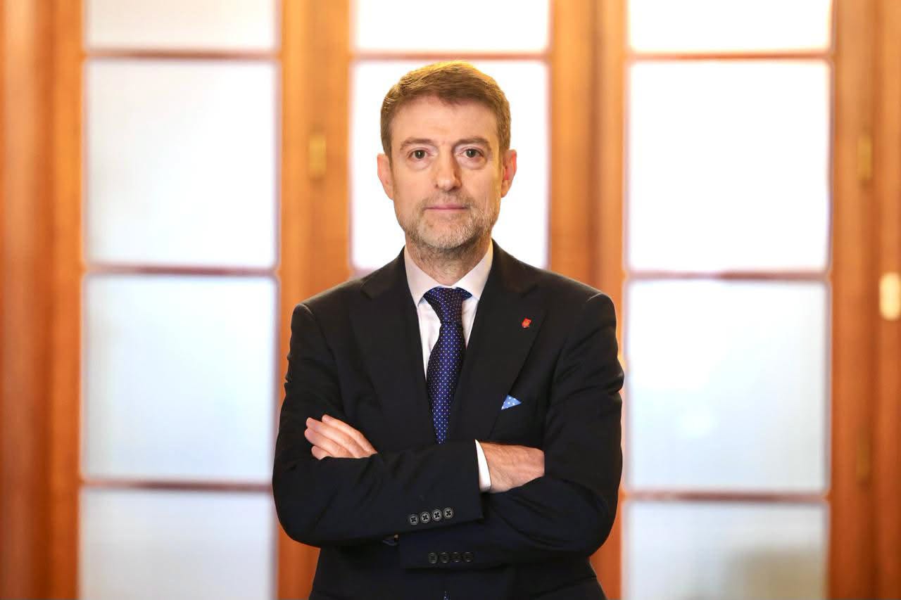 Ministri Hoxha i reagon Snezhana Paunoviq për deklaratat skandaloze për Kosovën