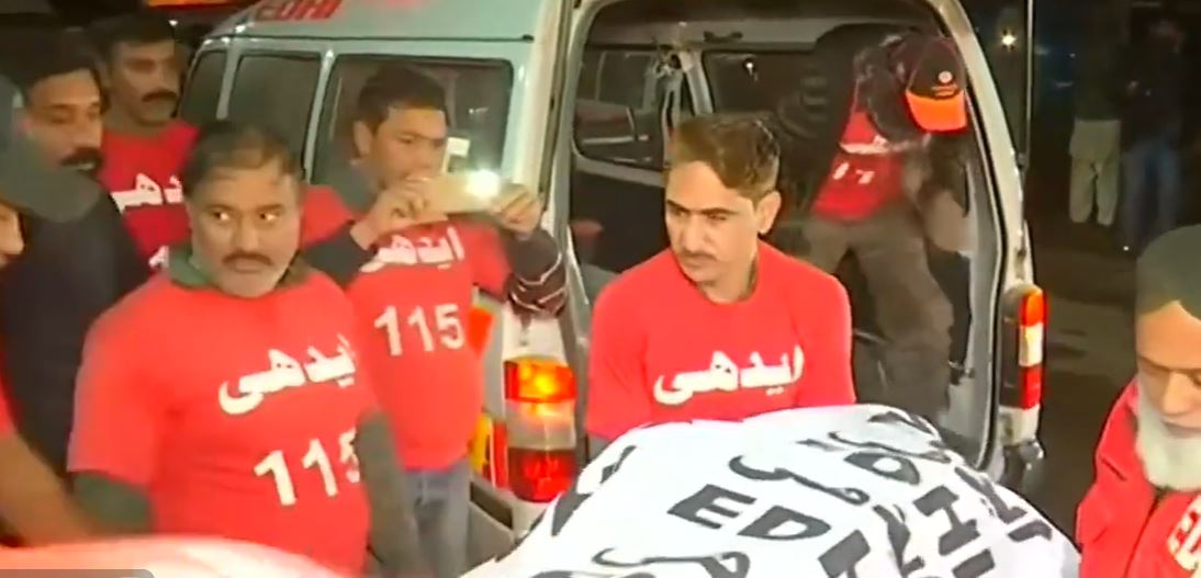 Pakistan  Të paktën 40 të vdekur në aksidentin e autobusit