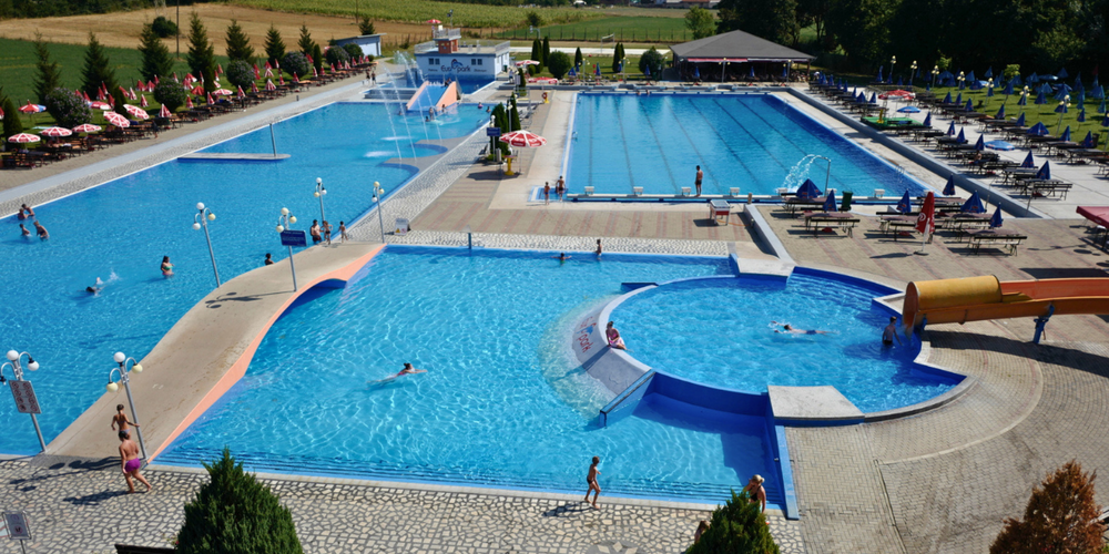 Pishina e Uzwil it ka një  binjake  në Zllakuqan të Klinës