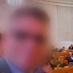 Ish-politikan SVP akuzohet për përdhunim të përsëritur të një vajze 40 herë
