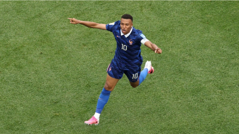 Franca kualifikohet në 1/8 të Kupës së Botës pas fitores 3-0 kundër Suedisë
