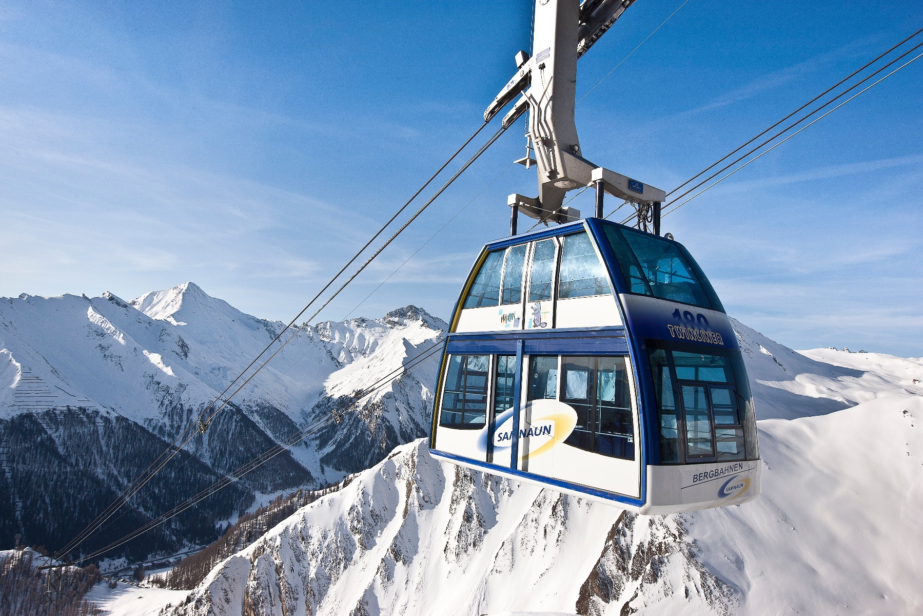 Sezon i mirë dimëror për teleferikët zviceranë  pavarësisht borës së pakët