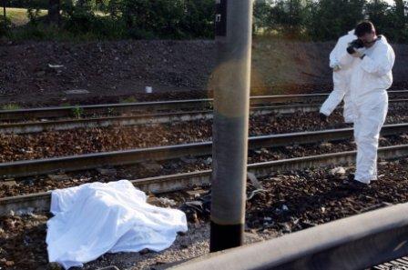 18 vjeçari ngjitet mbi tren  vdes nga goditja elektrike